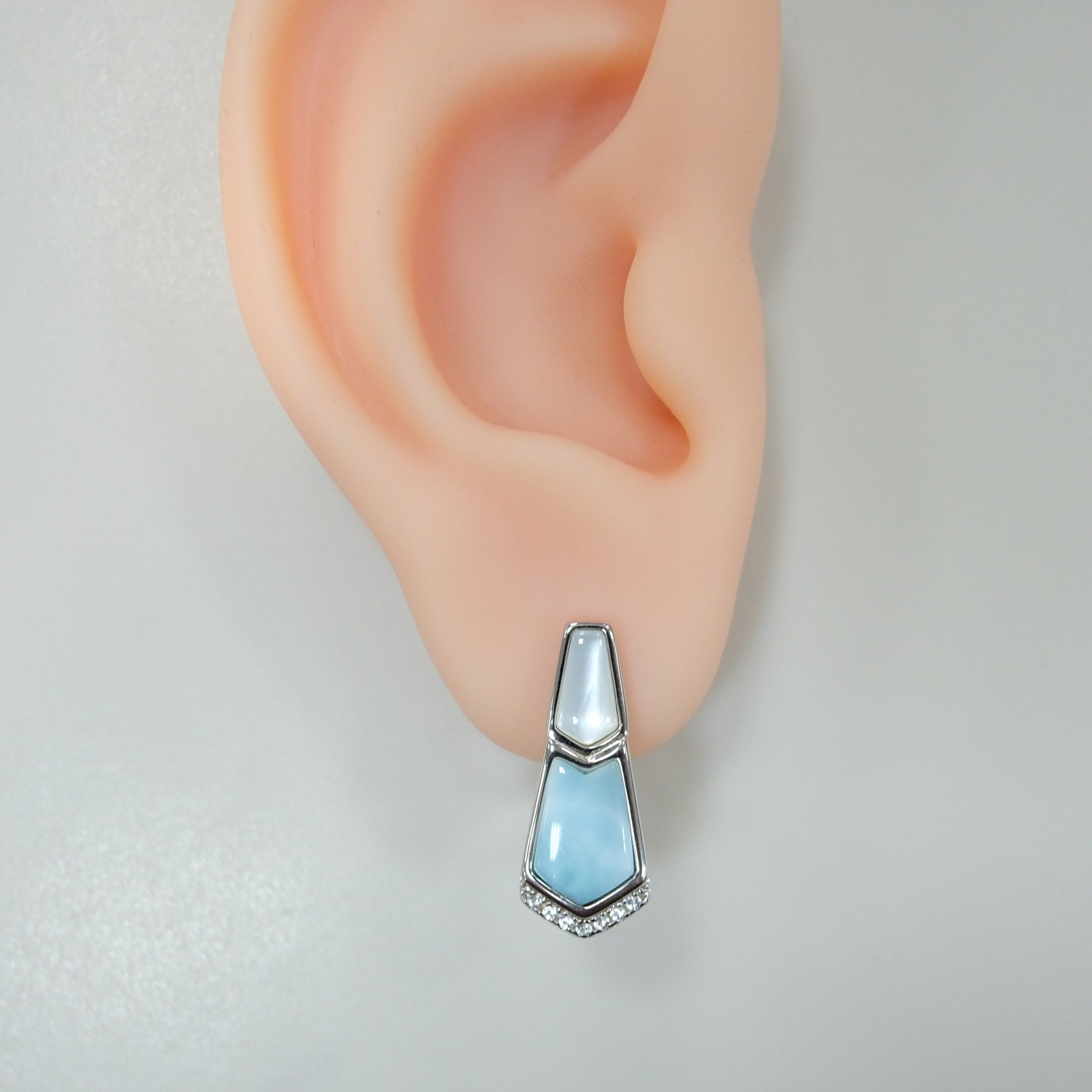 Серебряные серьги с ларимарами
